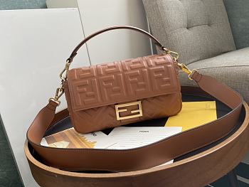 Fendi Baguette Brown Leather Bag Size 26x15x6cm