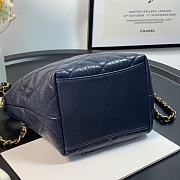 Chanel Gabrielle Small Hobo Metallic Crumpled Lambskin Bag In Black A91810 - 2