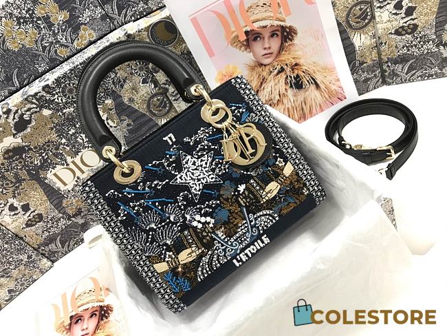 Lady Dior Five-Pattern Embroidered Star Beads M0565 Size: 24x20x11cm - 1