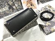 Dior Lady Dior Five-Pattern Embroidered Star Beads M0565 Size 24x20x11cm - 6