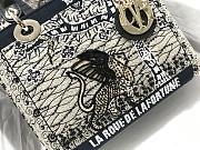 Dior Lady Dior Five-Pattern Embroidered Star Beads M0565 Size 24x20x11cm - 3