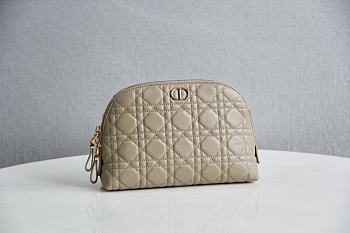 Dior Caro Beauty Pouch Cannage Lambskin In White S5047 Size 23x15.5x7.5cm