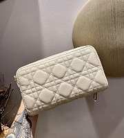 Dior Caro Double Pounch White Cannage Lambskin S5047 Size 19x10.5x5cm  - 4