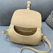 Dior Medium Dior Bobby Bag In Beige Lychee Pattern M9319 Size 22cm - 2