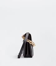 Bottega Veneta Mount In Black 667398 Size: 27x20x7cm - 2
