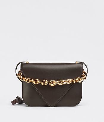 Bottega Veneta Mount In Dark Brown 667398 Size: 27x20x7cm