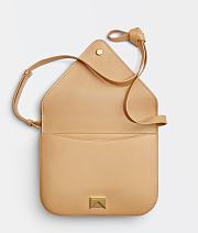 Bottega Veneta Mount In Beige 667398 Size: 27x20x7cm - 4
