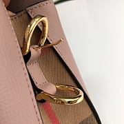 Buberry Medium Leather Two Handle Title Bag In Pink 6181 Size 26x12x21cm - 5