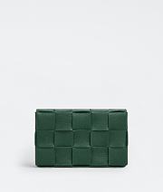 Bottega Veneta Cassette Intreccio Leather Cross-Body Bag 666870 Size 23x15x5cm - 4
