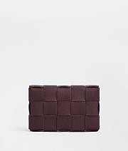 Bottega Veneta Cassette Intreccio Leather Cross-Body Bag Penny 666870 Size 23x15x5cm - 2