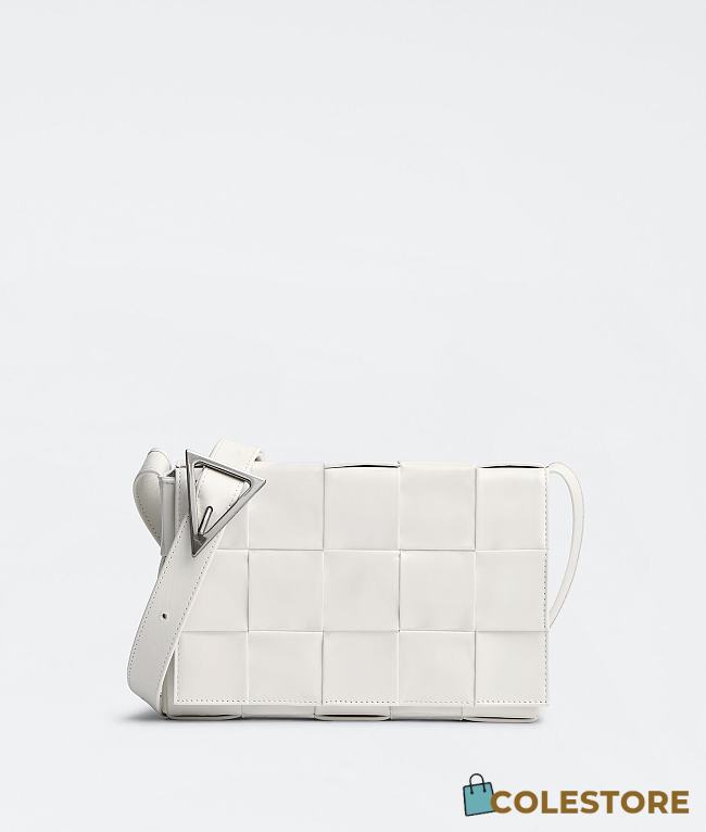 Bottega Veneta Cassette Intreccio Leather Cross-Body Bag White 666870 Size 23x15x5cm - 1