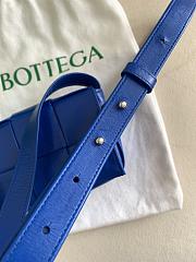 Bottega Veneta Cassette Intreccio Leather Cross-Body Bag Cobalt 578004 ize 12x8x4cm - 4