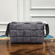 Bottega Veneta Padded Cassette Suede Shoulder Bag Grey 591970 Size 26x18x8cm - 4