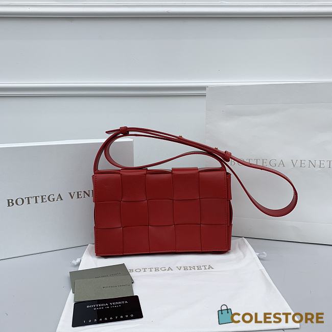 Bottega Veneta Cassette Intreccio Leather Cross-Body Bag Red 666870 Size 23x15x5cm - 1