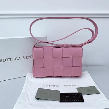 Bottega Veneta Cassette Intreccio Leather Cross-Body Bag Pink 666870 Size 23x15x5cm