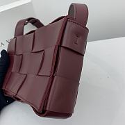Bottega Veneta Cassette Intreccio Leather Cross-Body Bag Bordeaux 666870 Size 23x15x5cm - 5