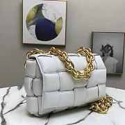 Bottega Veneta Cassette Cross-Body Bag In A Double-Face Maxi Weave 591970 Size 26x18x8cm - 2