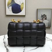Bottega Veneta Cassette Cross-Body Bag In A Double-Face Maxi Weave Black 591970 Size 26x18x8cm - 5
