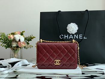 Chanel New Wallet On Chain WOC Red 33814 Size 19cm