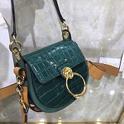 Chloe Tess Small Purse In Embossed Croco Effect On Calfskin Green CHC21 Size 20.5x7.5x16.5cm - 5