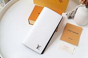 Louis Vuitton Brazza Wallet Epi Leather White M80788 Size 10x19x2cm - 5