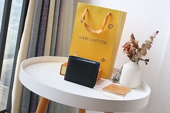 Louis Vuitton Multiple Wallet Epi Leather M80770 Size 11.5x9x1.5cm