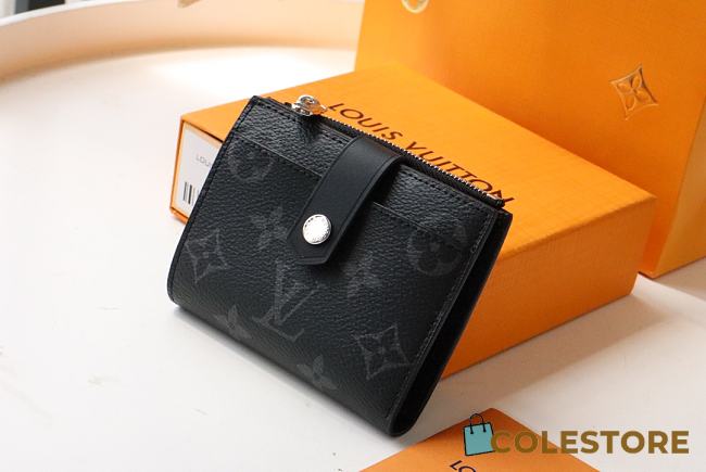 Louis Vuitton Monogram Canvas Wallet M60451 Size 11x9x3cm001. - 1