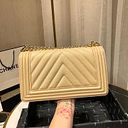 Chanel Chevron Boy Bag A67085 Size 25cm - 3