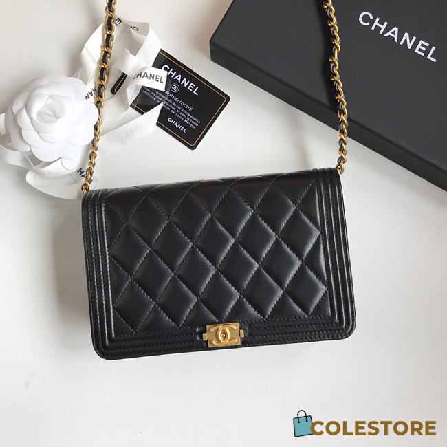 Chanel Lambskin WOC Chain Gold Lock 81969 Size 13×19.5×3.5cm - 1