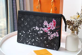 Louis Vuitton Pochette Voyage MM Flower M61692 Size 27×21×5cm