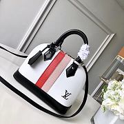 Louis Vuitton Alma BB Epi Leather Bag White/Webbing M40302 25cm - 1