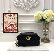 Gucci GG Marmont Small Matelassé Shoulder Bag Black 447632 Size 24x13x7cm - 1