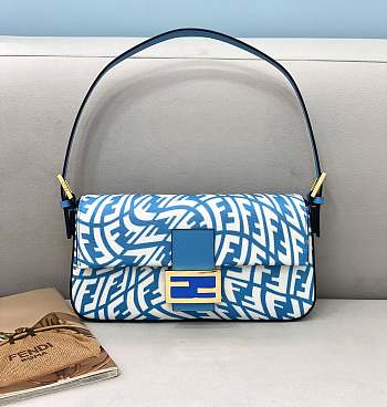 Fendi Baguette 1997 Shoulder Bag 8378L Size: 27x4x13cm