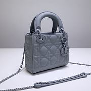 Lady Dior Matte M0538 Size 24cm - 2