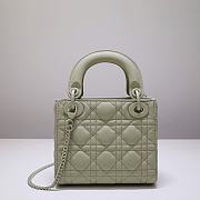 Lady Dior Matte Avocado Green M0538 Size 17cm - 4
