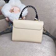 Lousi Vuitton Crafty Twist Epi Leather In White M56779 Size 23x17x9cm - 2