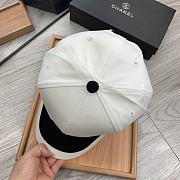 Chanel Hat Black&White - 5
