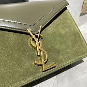 YSL Cassandra Caviar Cownhide 532750 Size 22x16.5x5.5cm - 2