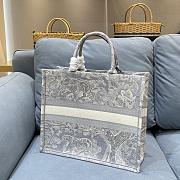 Small Dior Book Tote Gray Toile de Jouy Embroidery M1296 Size 41.5x34.5x16cm - 6