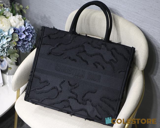 Dior Book Tote Black Camouflage Emdroidery M1286 Size 41.5x32x5cm. - 1