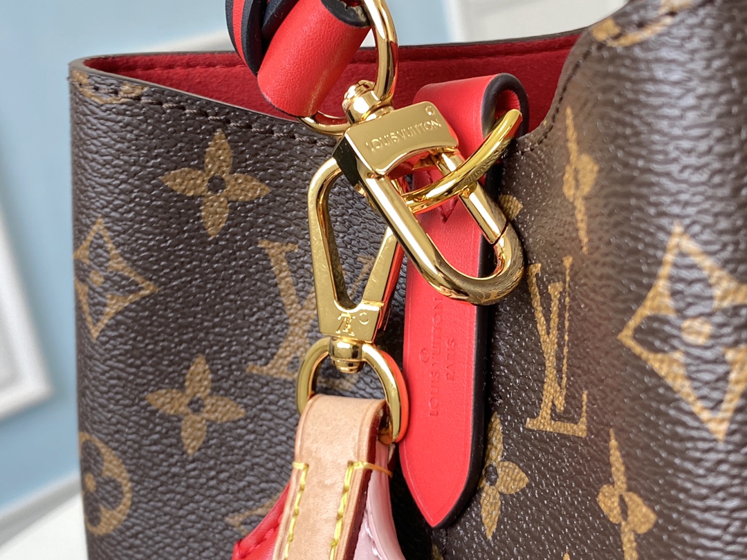 louis vuitton néonoé mm bucket bag