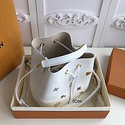 Louis Vuitton Néonoé BB Bucket Bag Epi Leather Love Lock M53238 26cm - 2