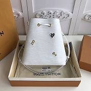 Louis Vuitton Néonoé BB Bucket Bag Epi Leather Love Lock M53238 26cm - 4