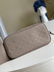 Louis Vuitton Neverfull Empreinte Leather In Turtledove Beige32cm - 4
