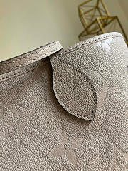 Louis Vuitton Neverfull Empreinte Leather In Turtledove Beige32cm - 2