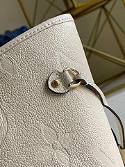 Louis Vuitton Neverfull Empreinte Leather In Turtledove 32cm - 6