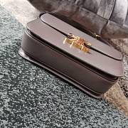 Ceiline Medium Triomphe Calfskin In Grey 18736 Size 22x16.5x7cm - 4