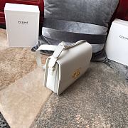 Ceiline Medium Triomphe Calfskin In White 18736 Size 22x16.5x7cm - 5
