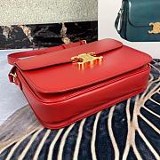 Ceiline Medium Triomphe Calfskin In Red 18736 Size 22x16.5x7cm - 4