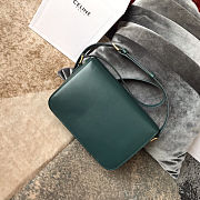 Ceiline Medium Triomphe Calfskin In Dark Green Color 18736 Size 22x16.5x7cm - 2